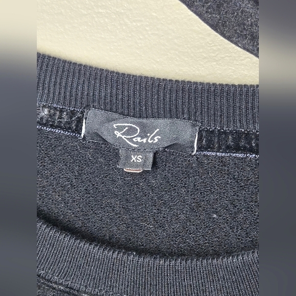 Rails Marlo Flocked Quiet Luxury Elevated Basic Crewneck Sweatshirt, XS - Picture 5 of 6